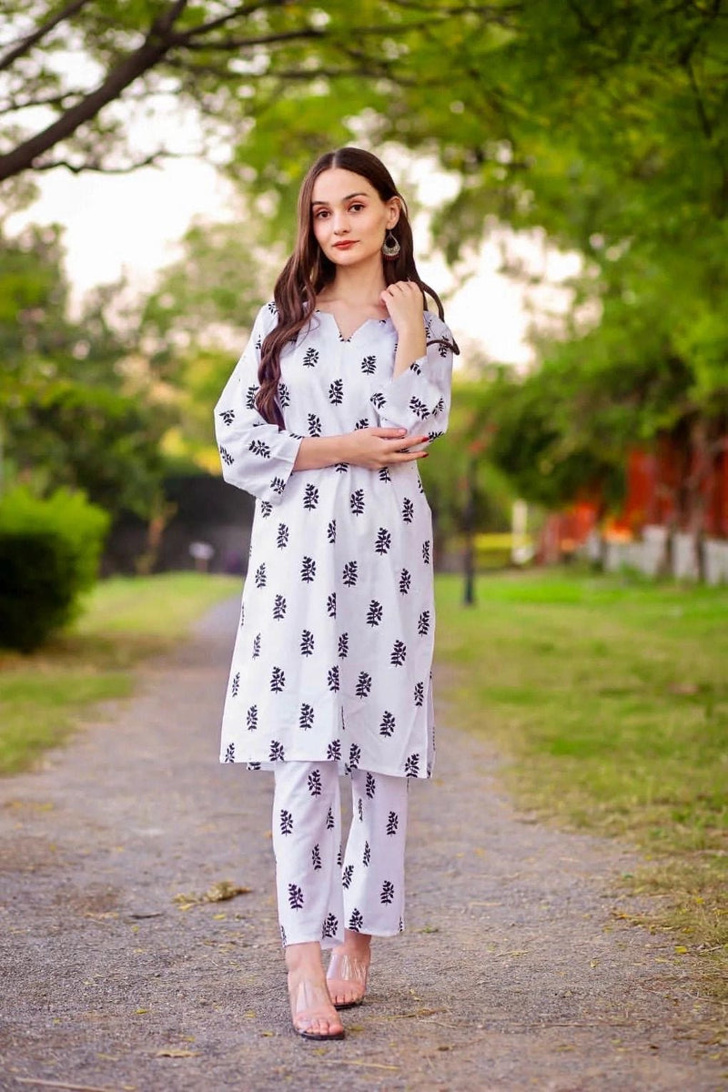 Digital Saleha Print 2pc Stitched